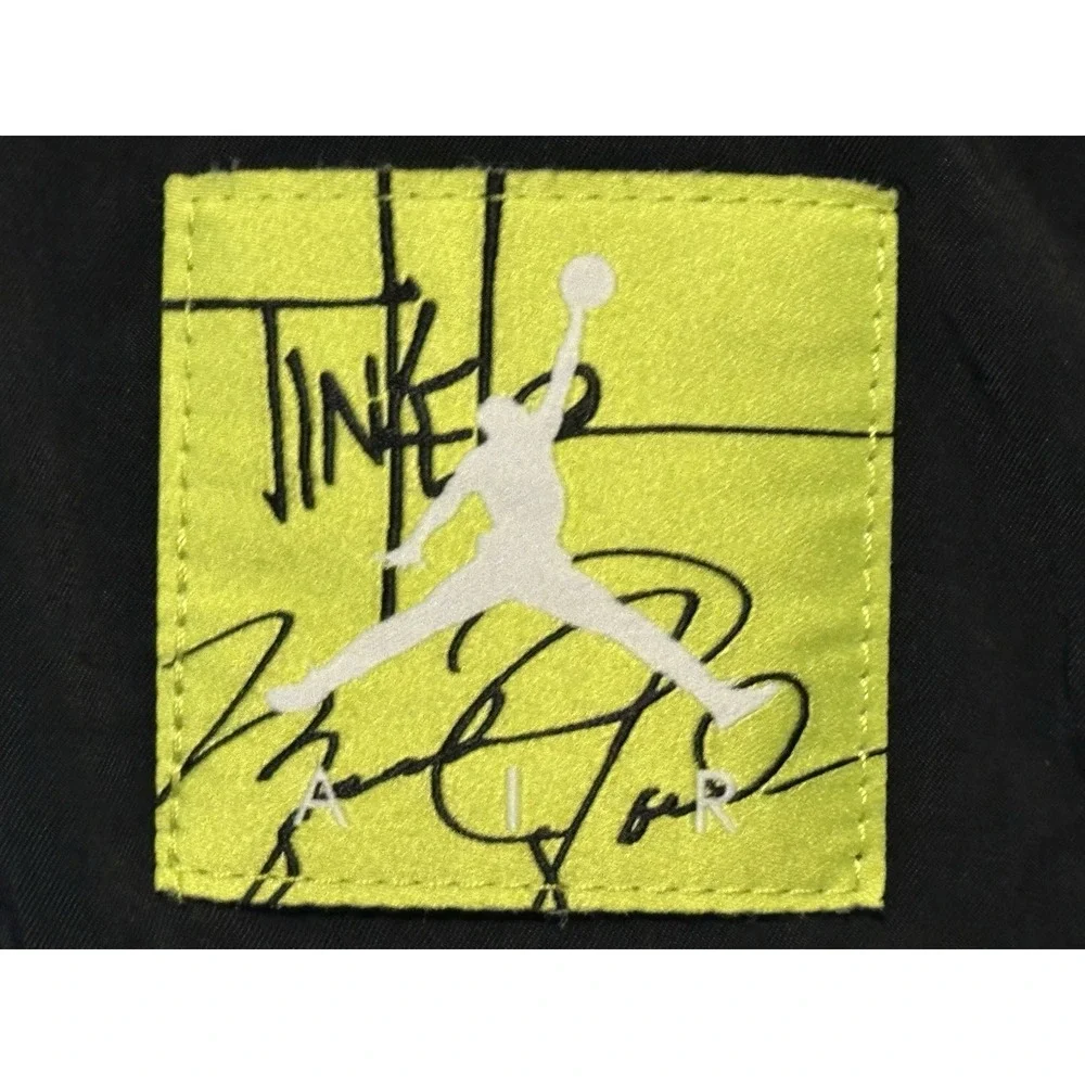 NIKE AIR JORDAN Tinker Hatfield Legacy Track Jacket Men L White Black BQ0295-010